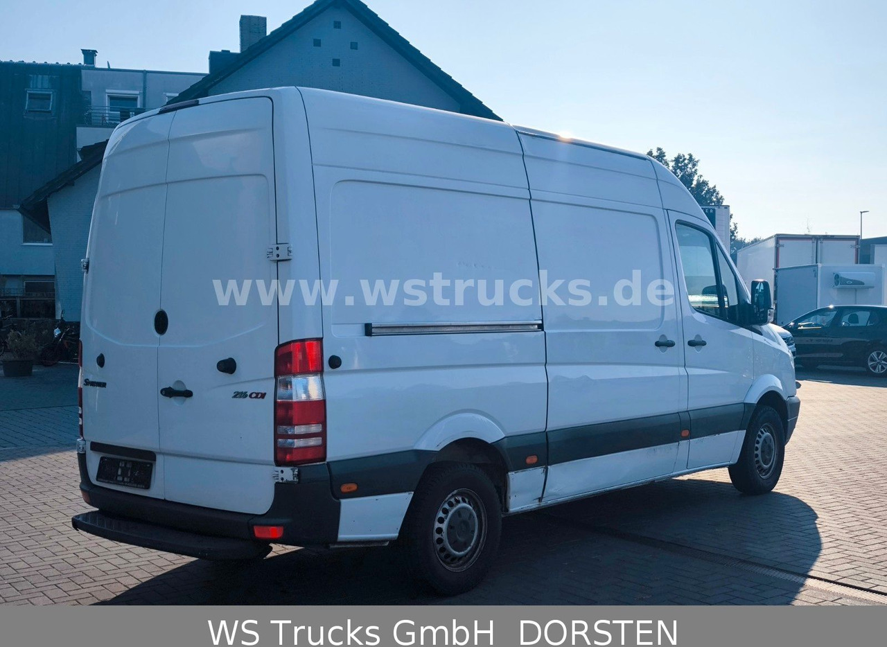 Mercedes-Benz Sprinter II Kasten 216 CDI Hoch/Lang - Commercial vehicle: picture 3 Mercedes-Benz Sprinter II Kasten 216 CDI Hoch/Lang - Commercial vehicle: picture 3