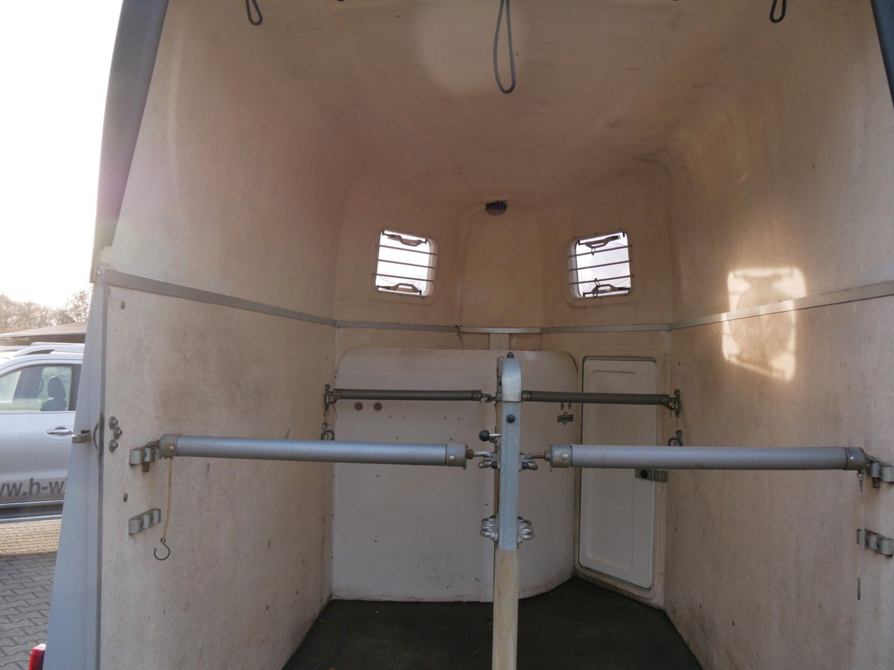 Humbaur Atis 2 Pferde Sattelkammer - Livestock trailer: picture 4 Humbaur Atis 2 Pferde Sattelkammer - Livestock trailer: picture 4