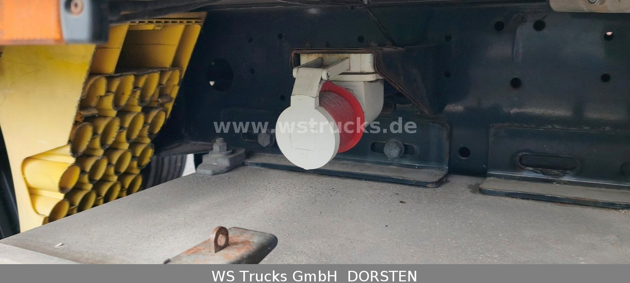 Closed box semi-trailer Krone Bi Temp  Thermo.Spectrum Doppelstock Trennwand: picture 13
