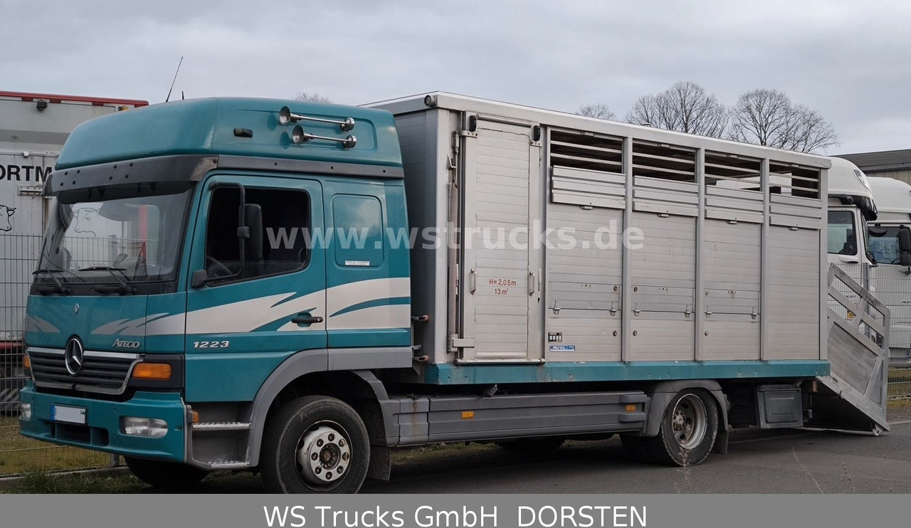Mercedes-Benz Atego 1223 1 Stock Hohe Gitter !SEHR GEPFLEGT! - Horse truck: picture 4 Mercedes-Benz Atego 1223 1 Stock Hohe Gitter !SEHR GEPFLEGT! - Horse truck: picture 4