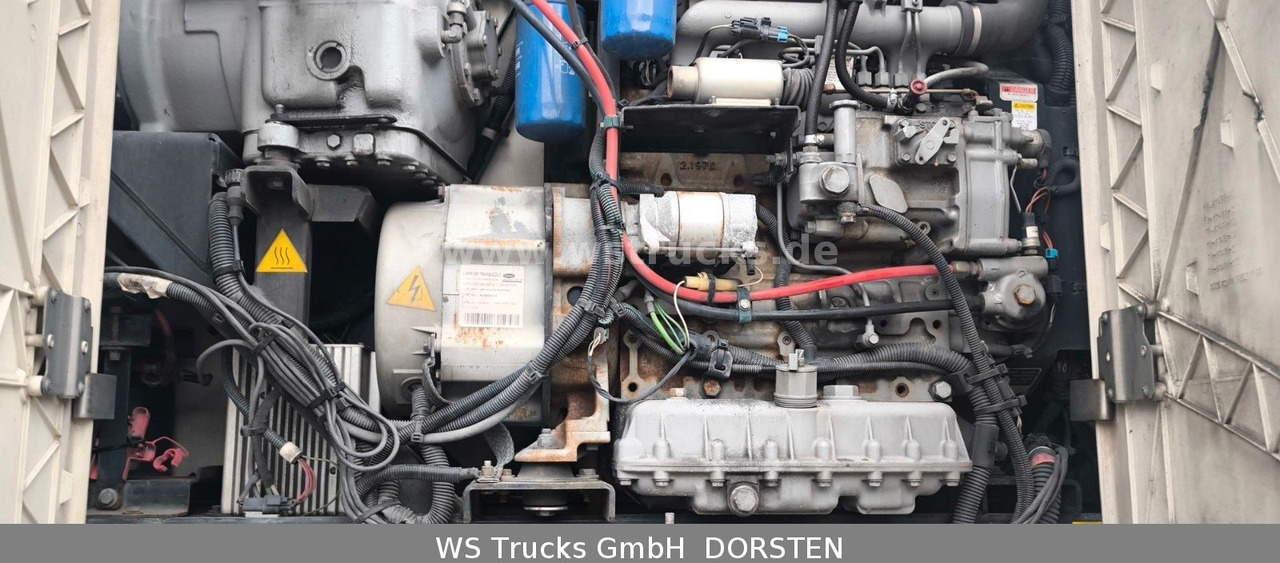 Schmitz Cargobull Kühlauflieger Rohrbahn Hooks | Vector 1850 MT - Closed box semi-trailer: picture 4 Schmitz Cargobull Kühlauflieger Rohrbahn Hooks | Vector 1850 MT - Closed box semi-trailer: picture 4