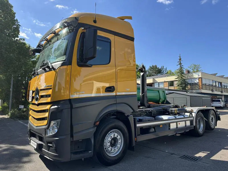 Mercedes-Benz Actros 2645 6x2 ABROLLER Lenk/Lift MEILLER 2170 Intarder - Hook lift truck: picture 1 Mercedes-Benz Actros 2645 6x2 ABROLLER Lenk/Lift MEILLER 2170 Intarder - Hook lift truck: picture 1