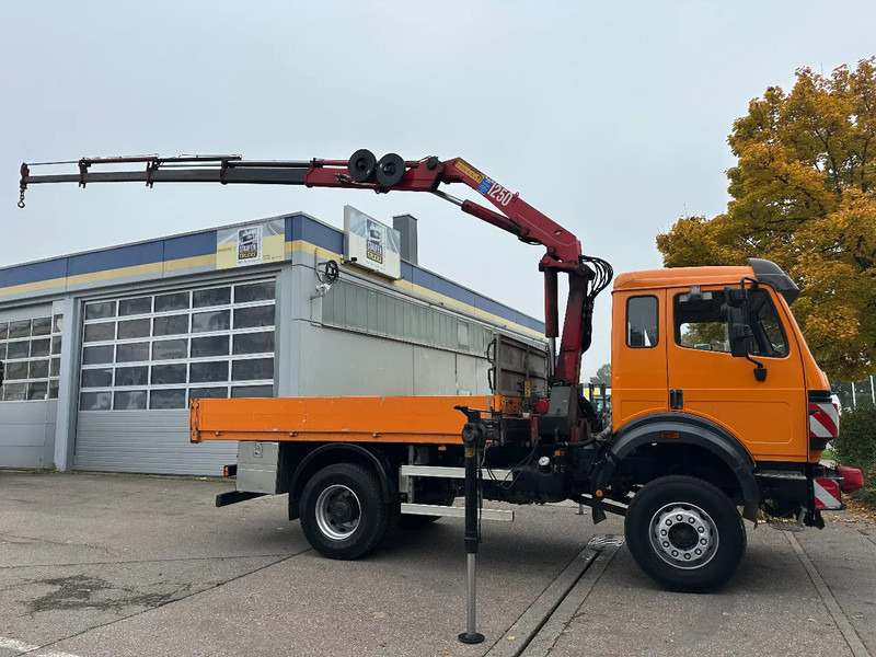 Mercedes-Benz SK 1824 AK*4x4*HMF 1253 K4 B3*Seilwinde - Crane truck: picture 1 Mercedes-Benz SK 1824 AK*4x4*HMF 1253 K4 B3*Seilwinde - Crane truck: picture 1
