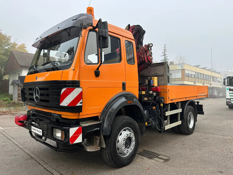 Mercedes-Benz SK 1824 AK*4x4*HMF 1253 K4 B3*Seilwinde - Crane truck: picture 2 Mercedes-Benz SK 1824 AK*4x4*HMF 1253 K4 B3*Seilwinde - Crane truck: picture 2
