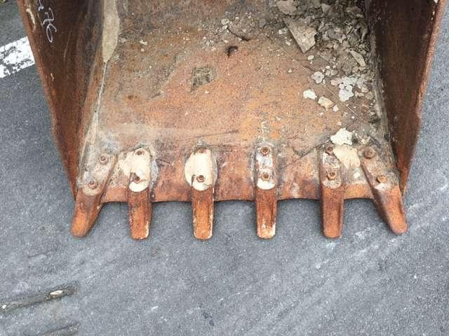 CATERPILLAR 880mm - Excavator bucket: picture 5 CATERPILLAR 880mm - Excavator bucket: picture 5