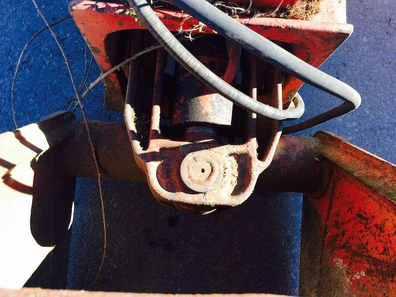 Camion avec rotator - coquilles 500mm reprise - ouverture 1500mm - Grapple: picture 3 Camion avec rotator - coquilles 500mm reprise - ouverture 1500mm - Grapple: picture 3