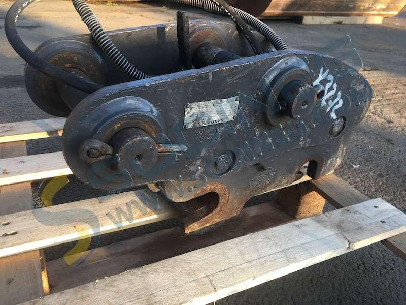 VOLVO Coupleur Hydraulique VOLVO montage origine ECR50 - Quick coupler for Construction machinery: picture 5 VOLVO Coupleur Hydraulique VOLVO montage origine ECR50 - Quick coupler for Construction machinery: picture 5