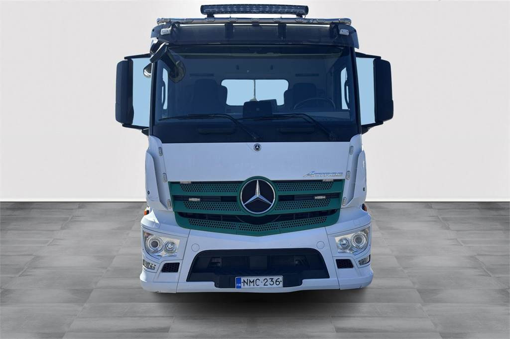 Mercedes-Benz Actros 2546 L Koukkulaite - Hook lift truck: picture 2 Mercedes-Benz Actros 2546 L Koukkulaite - Hook lift truck: picture 2