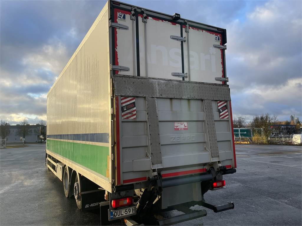 Volvo FM 330 - Isothermal truck: picture 5 Volvo FM 330 - Isothermal truck: picture 5