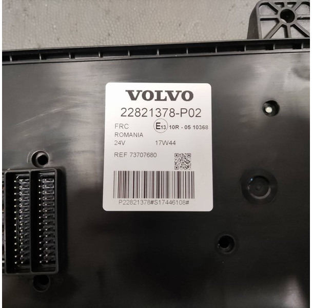 Volvo Volvo - 22821378 - Zekering en relaiscentrum - Spare parts for Truck: picture 3 Volvo Volvo - 22821378 - Zekering en relaiscentrum - Spare parts for Truck: picture 3