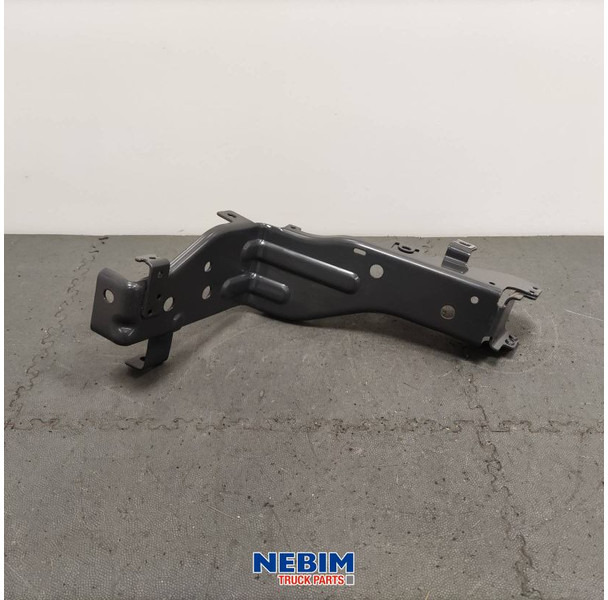 Volvo Volvo - 84058023 - Steun koplamp rechts - Spare parts for Truck: picture 1 Volvo Volvo - 84058023 - Steun koplamp rechts - Spare parts for Truck: picture 1