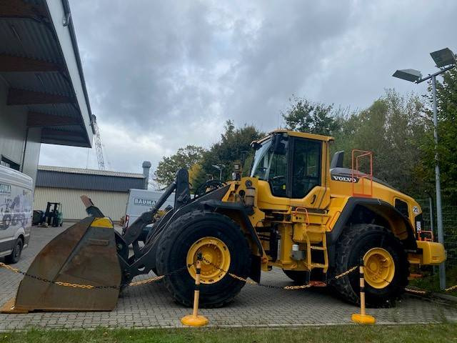 Volvo L 150 H MIETE / RENTAL (12005547) - Wheel loader: picture 1 Volvo L 150 H MIETE / RENTAL (12005547) - Wheel loader: picture 1