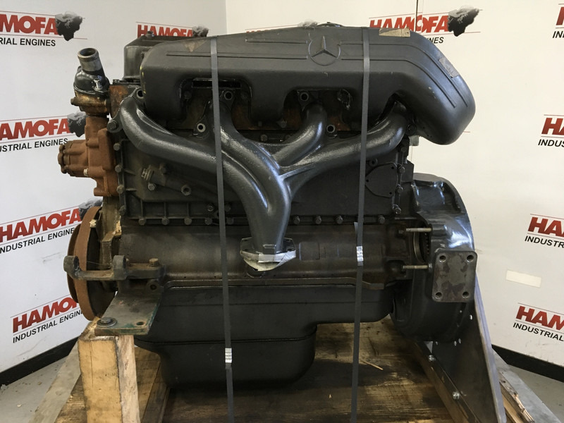 Mercedes-Benz OM 366.900-000 CORE - Construction machinery: picture 2 Mercedes-Benz OM 366.900-000 CORE - Construction machinery: picture 2