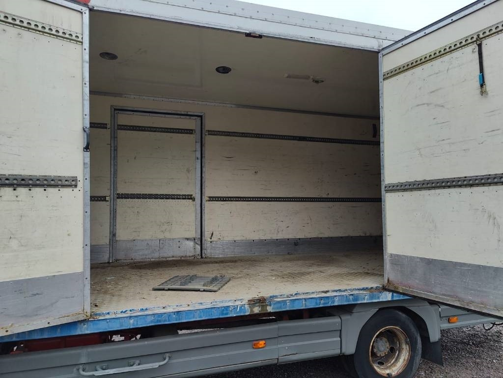 Mercedes-Benz Atego 1023 - Box truck: picture 5 Mercedes-Benz Atego 1023 - Box truck: picture 5