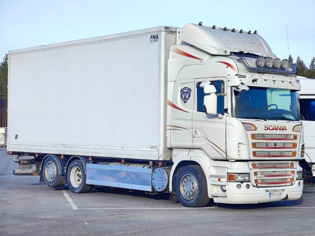 Scania R 500 - Box truck: picture 2 Scania R 500 - Box truck: picture 2