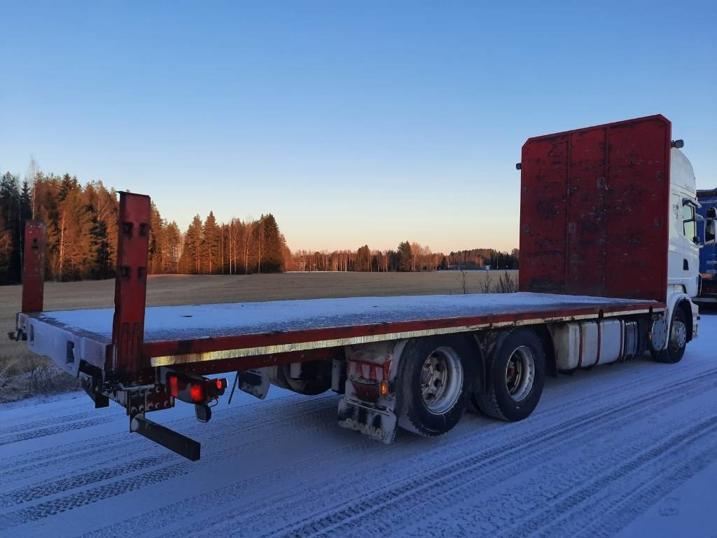 Scania R 560 - Dropside/ Flatbed truck: picture 4 Scania R 560 - Dropside/ Flatbed truck: picture 4
