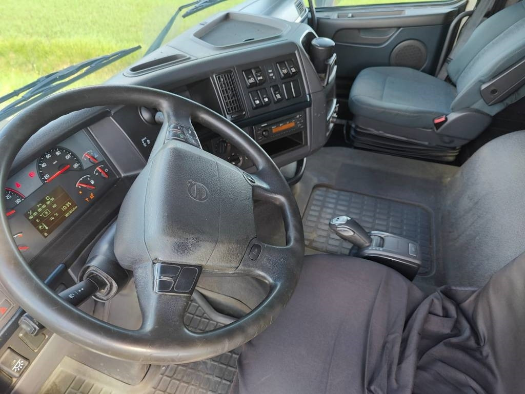 Leasing of Volvo FH 13 460  Volvo FH 13 460: picture 9