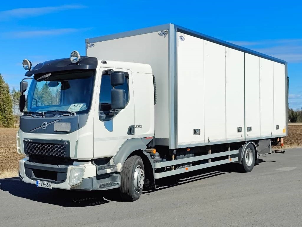 Volvo FL 280 - Box truck: picture 1 Volvo FL 280 - Box truck: picture 1