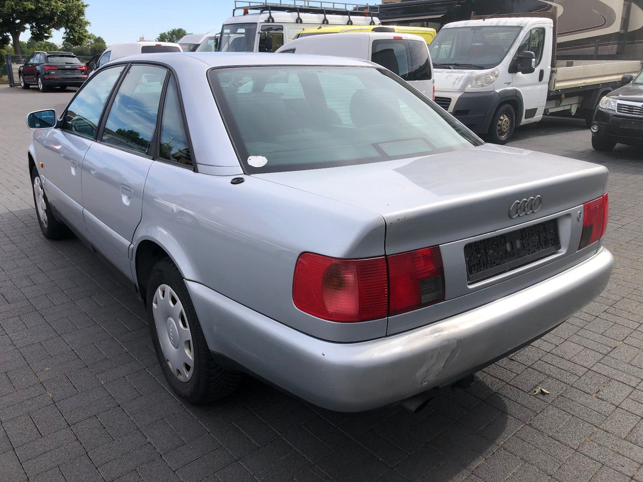 Audi A6 C4 1.8 Auto - Saloon car: picture 4 Audi A6 C4 1.8 Auto - Saloon car: picture 4