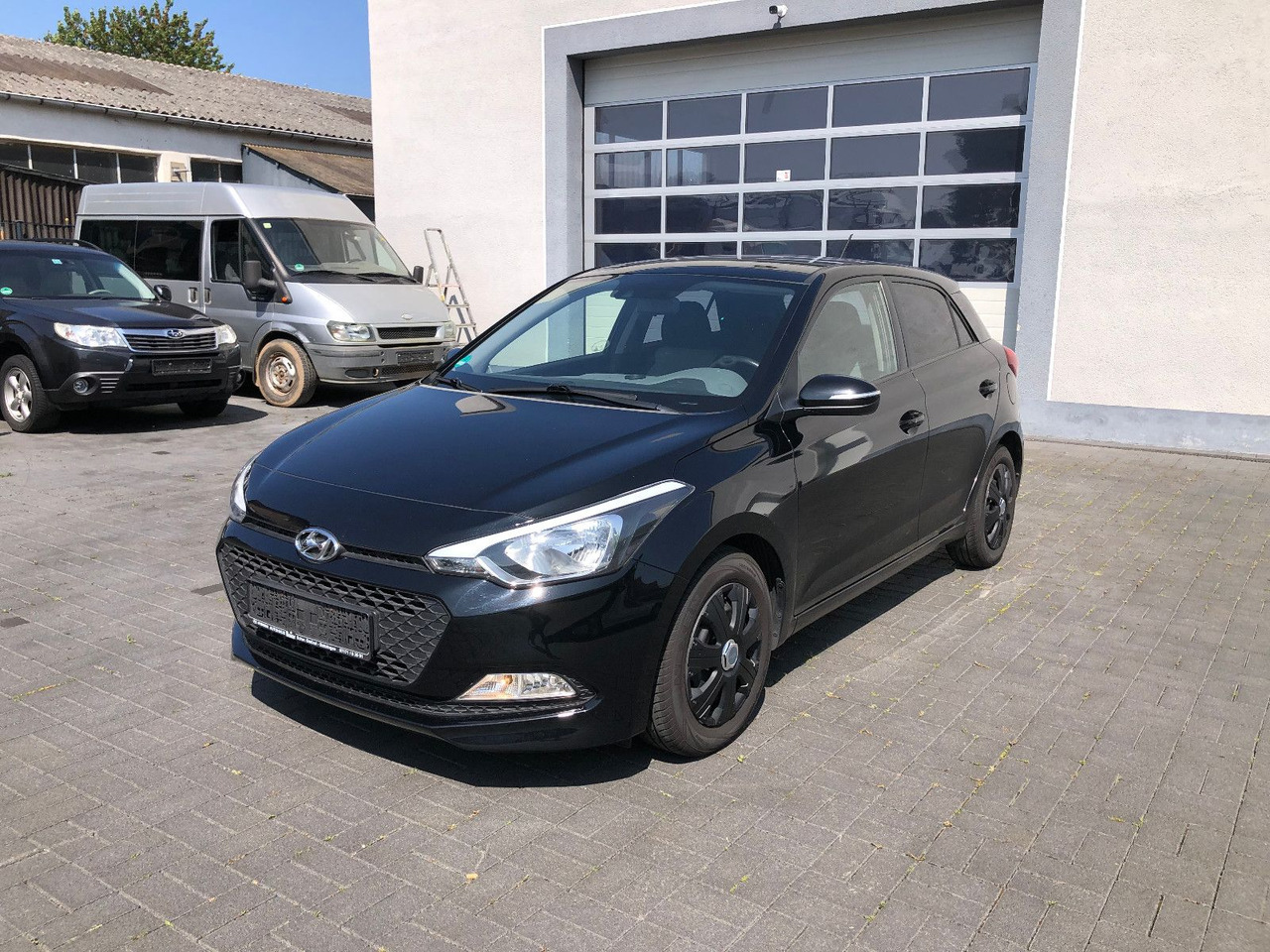 Hyundai i20 1.4 CRDi Trend, Euro 6 - Saloon car: picture 3 Hyundai i20 1.4 CRDi Trend, Euro 6 - Saloon car: picture 3
