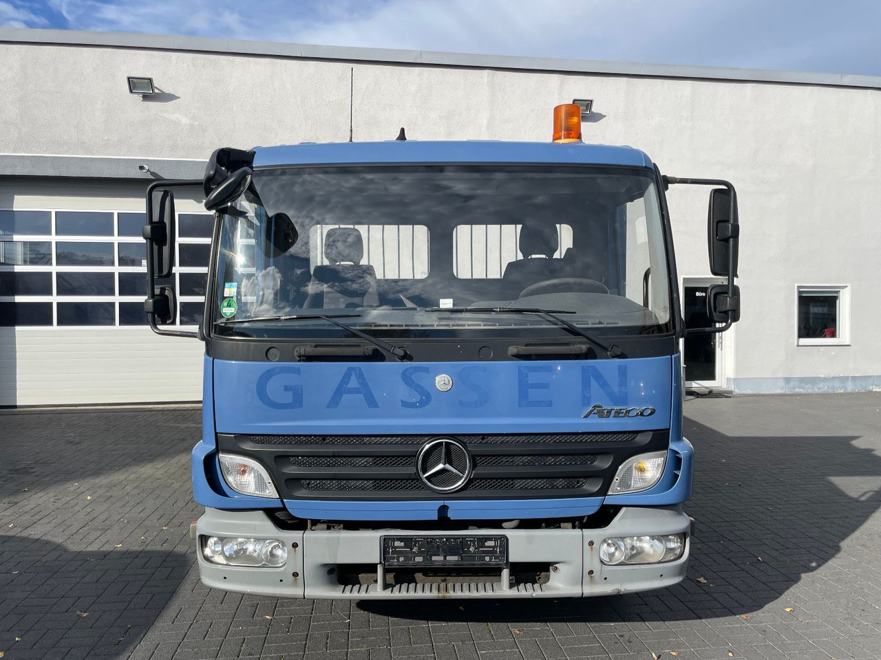 Mercedes-Benz Atego 818 Pritsche Euro 5 - Open body delivery van: picture 5 Mercedes-Benz Atego 818 Pritsche Euro 5 - Open body delivery van: picture 5