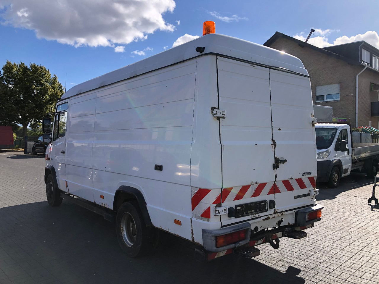 Mercedes-Benz Vario 816 - Panel van: picture 4 Mercedes-Benz Vario 816 - Panel van: picture 4