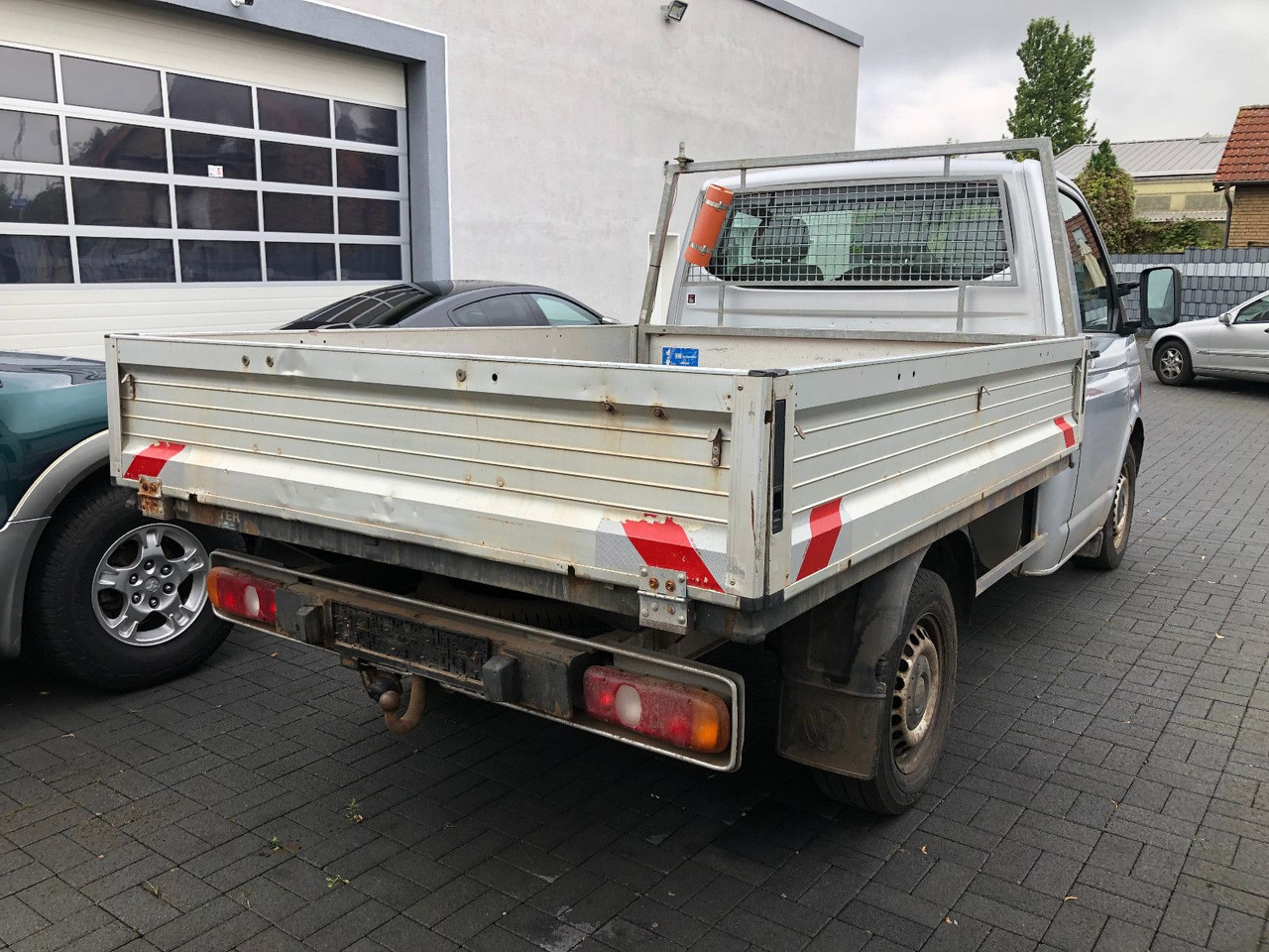 Volkswagen T5 1.9 TDI Transporter Pritsche - Open body delivery van: picture 4 Volkswagen T5 1.9 TDI Transporter Pritsche - Open body delivery van: picture 4