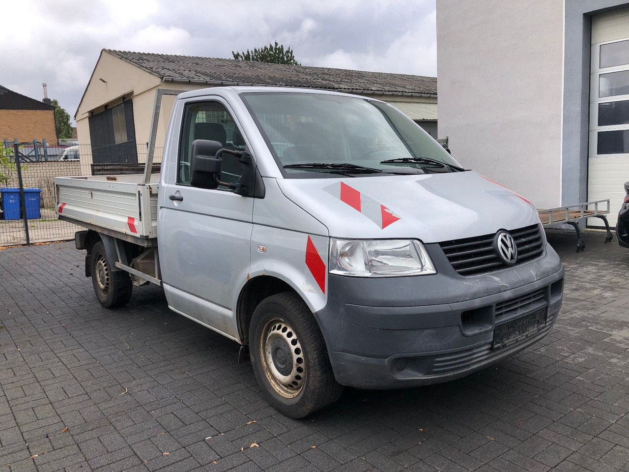 Volkswagen T5 1.9 TDI Transporter Pritsche - Open body delivery van: picture 3 Volkswagen T5 1.9 TDI Transporter Pritsche - Open body delivery van: picture 3