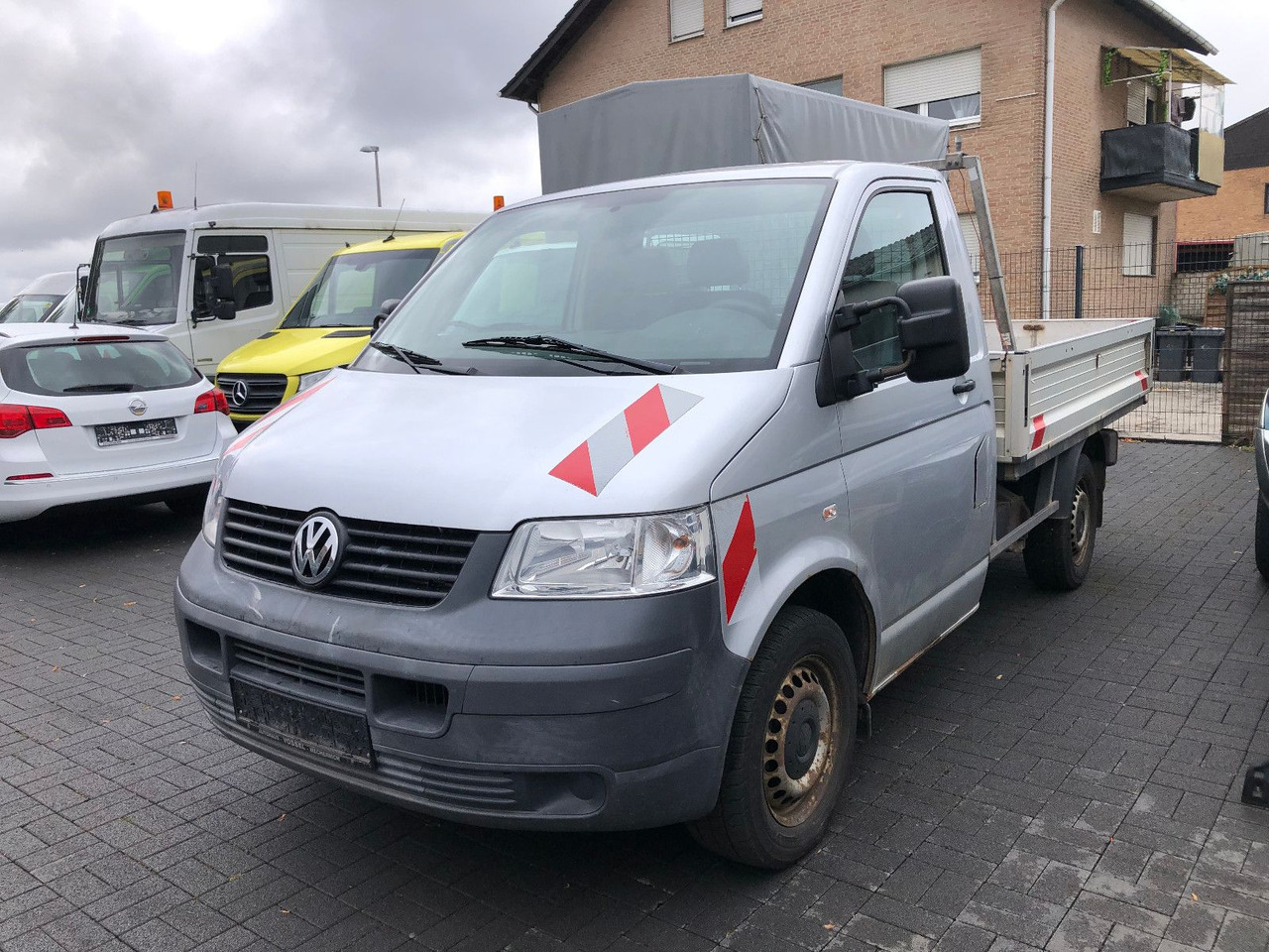 Volkswagen T5 1.9 TDI Transporter Pritsche - Open body delivery van: picture 1 Volkswagen T5 1.9 TDI Transporter Pritsche - Open body delivery van: picture 1