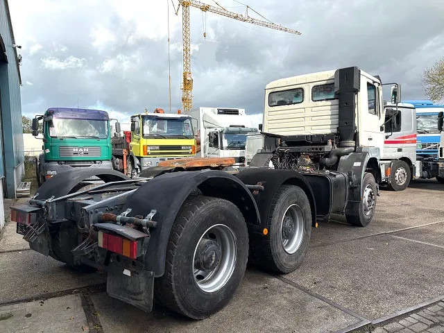 MAN 33.373 DFT 6x4 FULL STEEL SUSPENSION (13.000 AXLES / ZF16 MANUAL GEARBOX / REDUCTION AXLES / FULL STEEL SUSPENSION) - Tractor unit: picture 3 MAN 33.373 DFT 6x4 FULL STEEL SUSPENSION (13.000 AXLES / ZF16 MANUAL GEARBOX / REDUCTION AXLES / FULL STEEL SUSPENSION) - Tractor unit: picture 3
