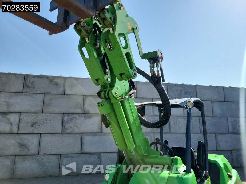 Wheel loader Avant M860i ATTACHMENTS INCLUDED: picture 14
