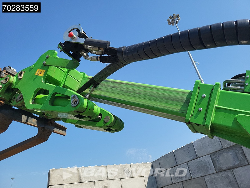 Wheel loader Avant M860i ATTACHMENTS INCLUDED: picture 15
