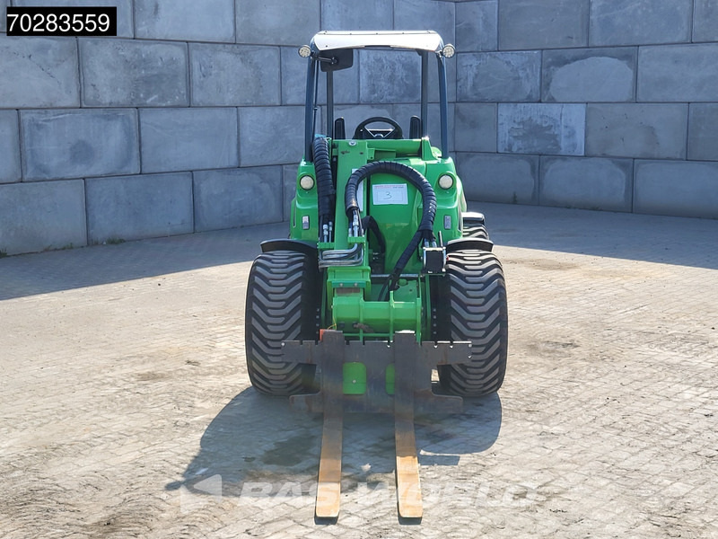 Wheel loader Avant M860i ATTACHMENTS INCLUDED: picture 12