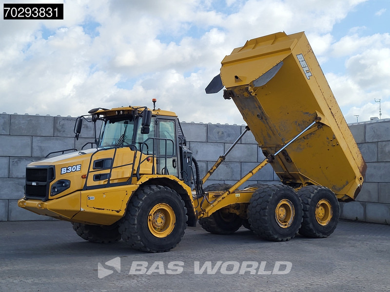 BELL B30 E - Articulated dump truck: picture 2 BELL B30 E - Articulated dump truck: picture 2