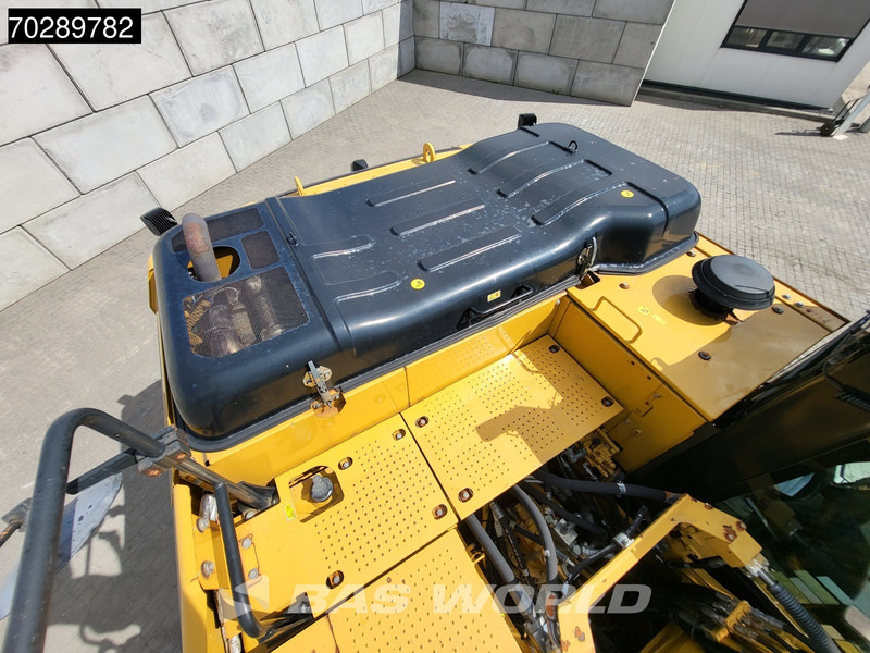 Crawler excavator Caterpillar 320 F L: picture 15