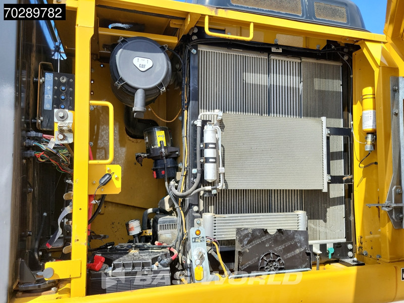 Crawler excavator Caterpillar 320 F L: picture 19