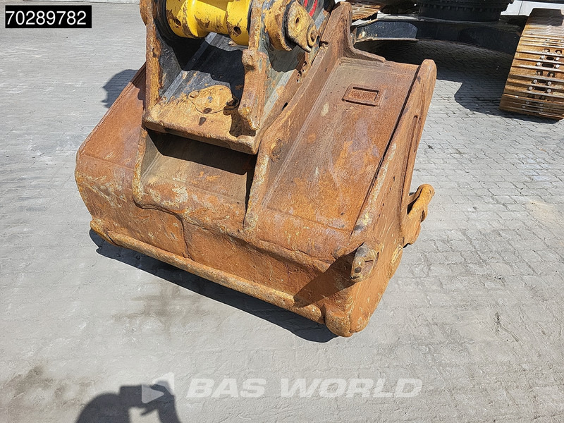 Crawler excavator Caterpillar 320 F L: picture 12