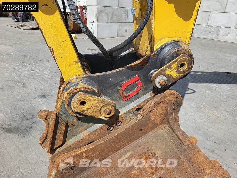 Crawler excavator Caterpillar 320 F L: picture 11