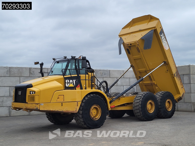 Caterpillar 745 C - Articulated dump truck: picture 2 Caterpillar 745 C - Articulated dump truck: picture 2