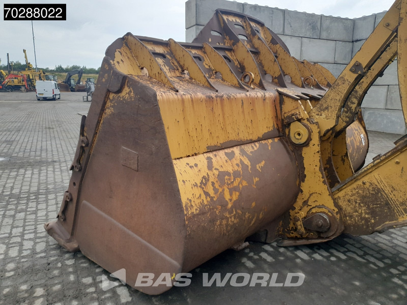 Wheel loader Caterpillar 988 H: picture 9