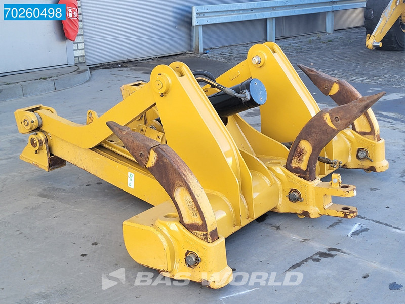 Caterpillar D6 RIPPER - Ripper: picture 3 Caterpillar D6 RIPPER - Ripper: picture 3