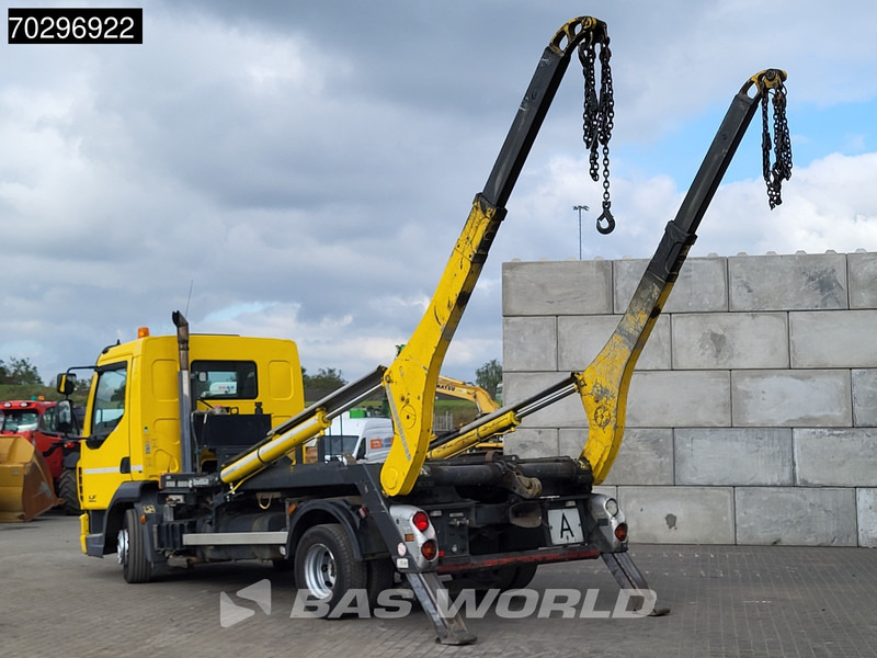 DAF LF 250 4X2 8Tons Gergen Skiploader Manual Euro 6 - Skip loader truck: picture 2 DAF LF 250 4X2 8Tons Gergen Skiploader Manual Euro 6 - Skip loader truck: picture 2