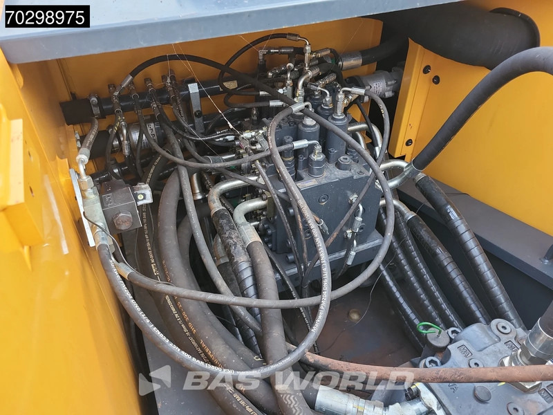 New Crawler excavator Hyundai HX360 L: picture 20 New Crawler excavator Hyundai HX360 L: picture 20