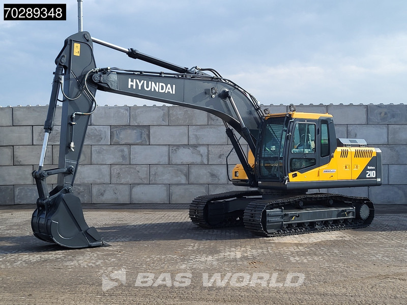 Hyundai R210 - Crawler excavator: picture 2 Hyundai R210 - Crawler excavator: picture 2
