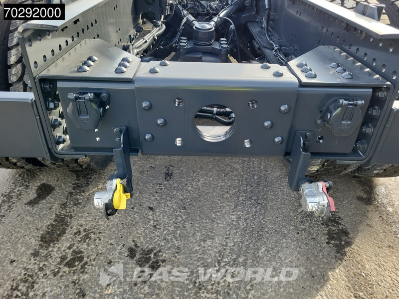 New Cab chassis truck Iveco T-Way 510 8X4 New! Retarder Big-Axle Steelsuspension Automatic LED Euro 6: picture 11