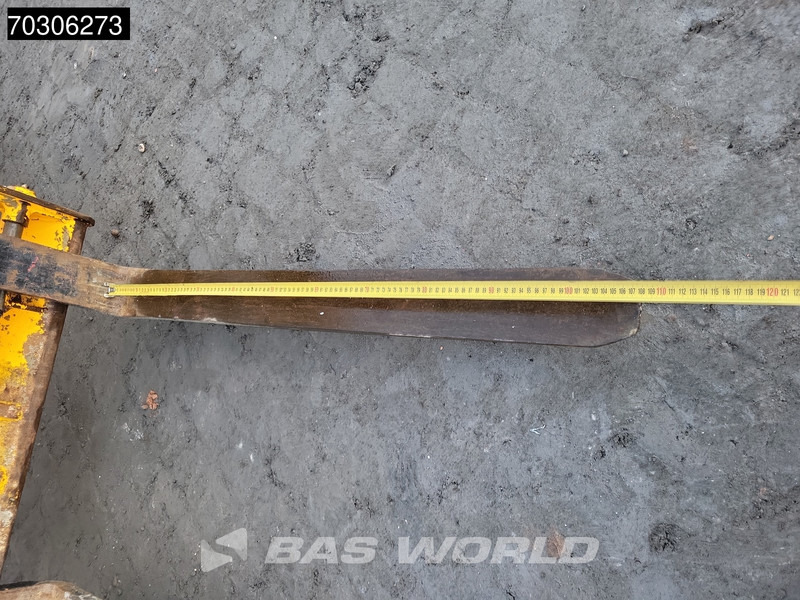 Telescopic handler JCB 535-125 Sway: picture 19