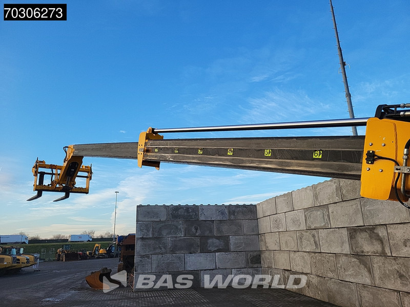 Telescopic handler JCB 535-125 Sway: picture 8