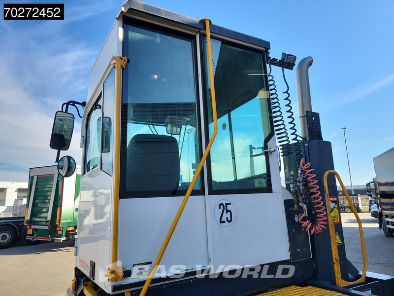 Kalmar T2 T2 4X2 Euro 6 - Terminal tractor: picture 5 Kalmar T2 T2 4X2 Euro 6 - Terminal tractor: picture 5