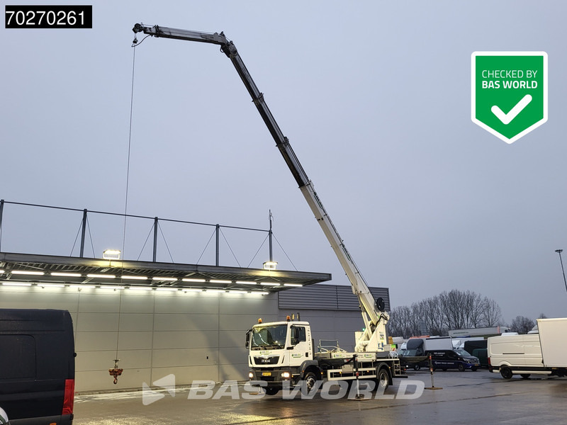MAN TGM 18.250 4X2 44mtrs Böcker AK44/4000 Telescopic crane Manual Euro 6 - Crane truck: picture 1 MAN TGM 18.250 4X2 44mtrs Böcker AK44/4000 Telescopic crane Manual Euro 6 - Crane truck: picture 1