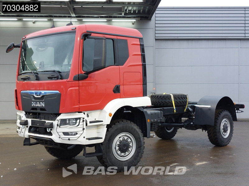 MAN TGM 18.250 4X4 NEW 4x4 Full steel suspension Automatic Airco Euro 6 - Cab chassis truck: picture 5 MAN TGM 18.250 4X4 NEW 4x4 Full steel suspension Automatic Airco Euro 6 - Cab chassis truck: picture 5